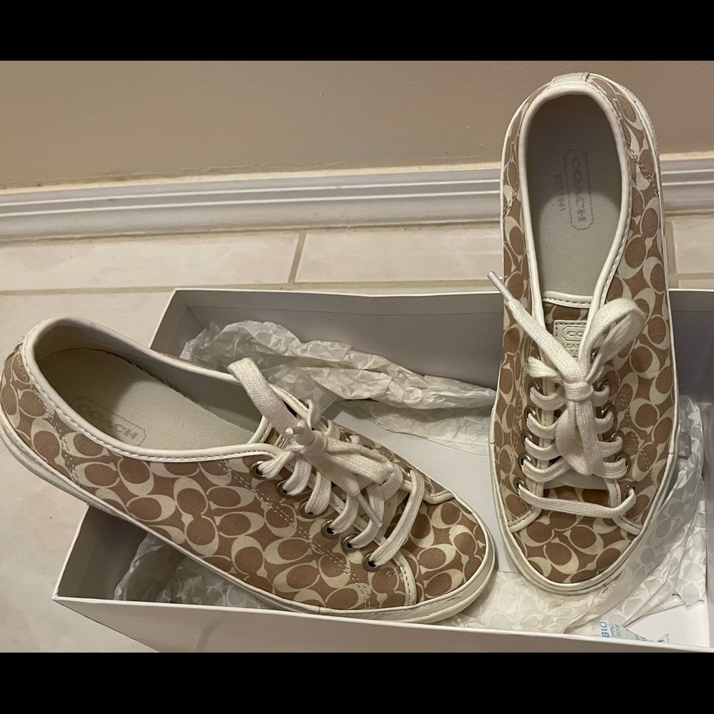 Coach Etta Heritage Stripe lace-up sneakers, Lt Khaki